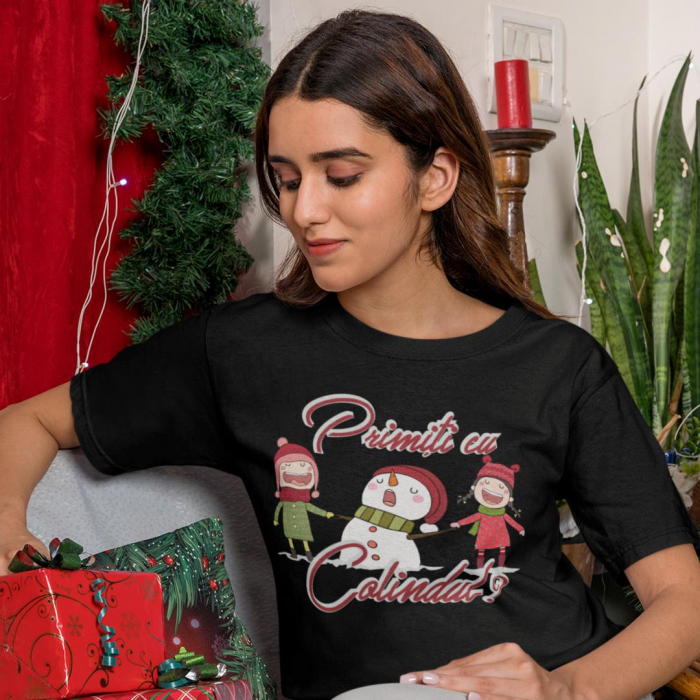 Tricou personalizat - Primiti cu colindul? [2]