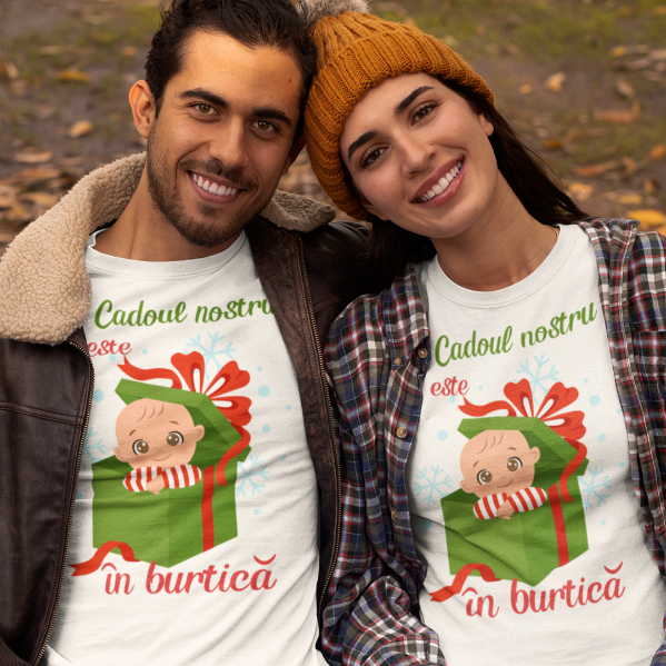 Set 2 Tricouri Craciun Personalizate - Cadoul nostru este la ea in burtica viitori parinti   [2]