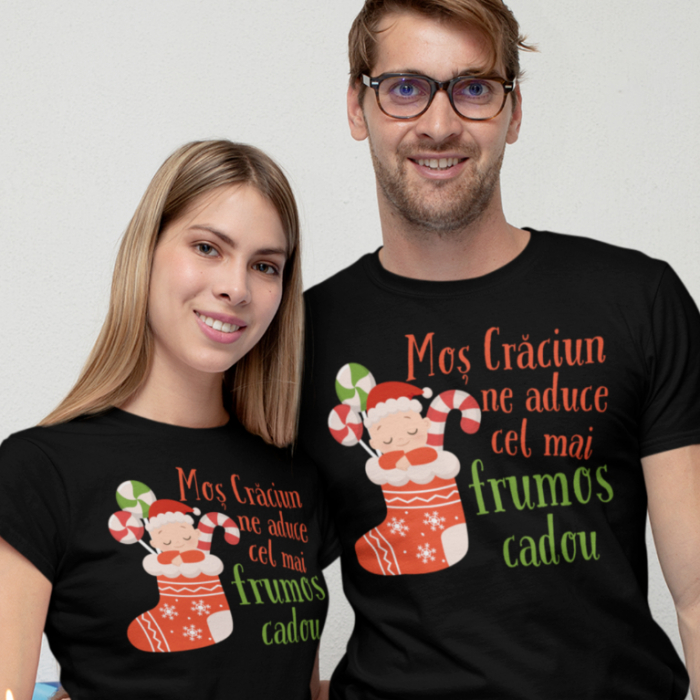 Set 2 Tricouri Craciun Personalizate - Cel mai frumos cadou viitori parinti   [2]