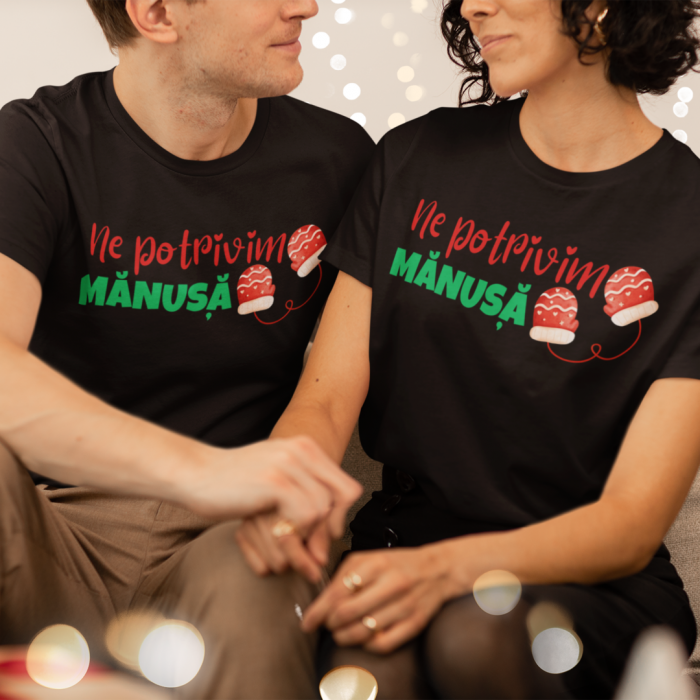 Set 2 Tricouri Cuplu Personalizate Craciun - Ne potrivim manusa   [2]