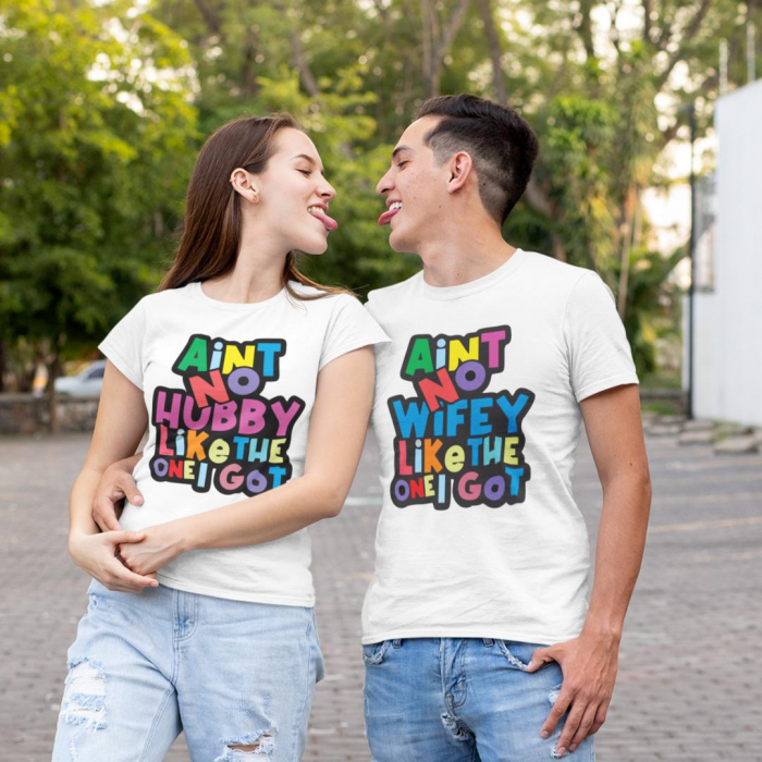 Set 2 Tricouri Personalizate Cuplu - Aint no Wifey/Hubby like the one I got   [1]