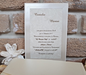 Invitatie de botez elegantga crem / bej sidefat - cod 2684 [2]