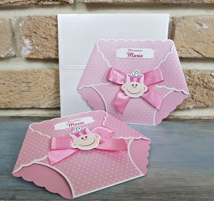 Nunta - Invitatie de botez amuzanta chilotel roz - cod 8025
