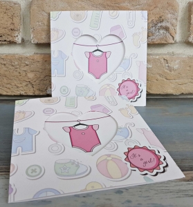 Invitatie de botez amuzanta roz cu body de bebe - cod 8036 [2]