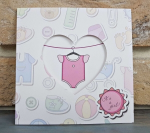 Invitatii Botez - Invitatie de botez amuzanta roz cu body de bebe - cod 8036