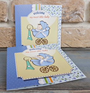 Nunta - Invitatie de botez amuzanta cu bebe albastru cu galben - cod 8038