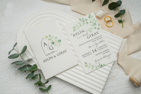 Nunta - Invitatie de nunta alba cu model de frunze verzi - cod 9294