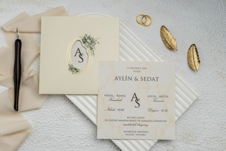 Nunta - Invitatie de nunta eleganta crem /bej cu auriu - cod 9334