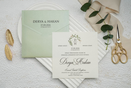 Invitatii Nunta Ekonom 2023 - Invitatie de nunta eleganta crem / bej cu plic verde - cod 9307