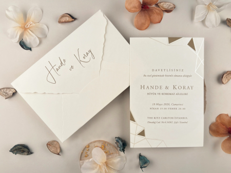 Nunta - Invitatie de nunta eleganta ivory cu model sidefat mozaic - cod 13324
