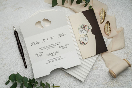 Invitatie de nunta florala cu negru - cod 9353 [1]