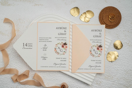 Nunta - Invitatie de nunta florala tip plic roz somon - cod 9349