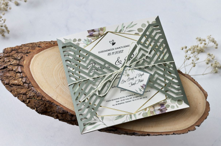 Nunta - Invitatie de nunta verde cu frunze si snur - cod 1138