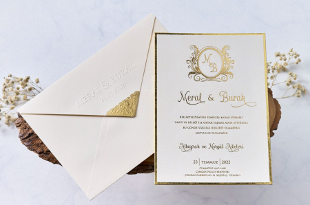 Nunta - Invitatie de nunta de lux crem / bej cu model auriu - cod 1146