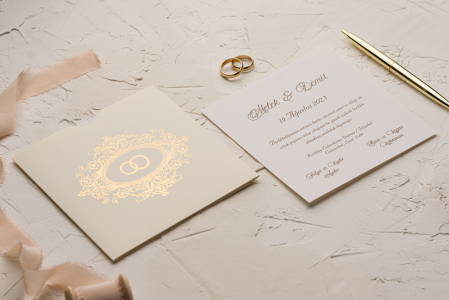 Invitatie de nunta eleganta crem / bej cu model auriu - cod 9117 [1]