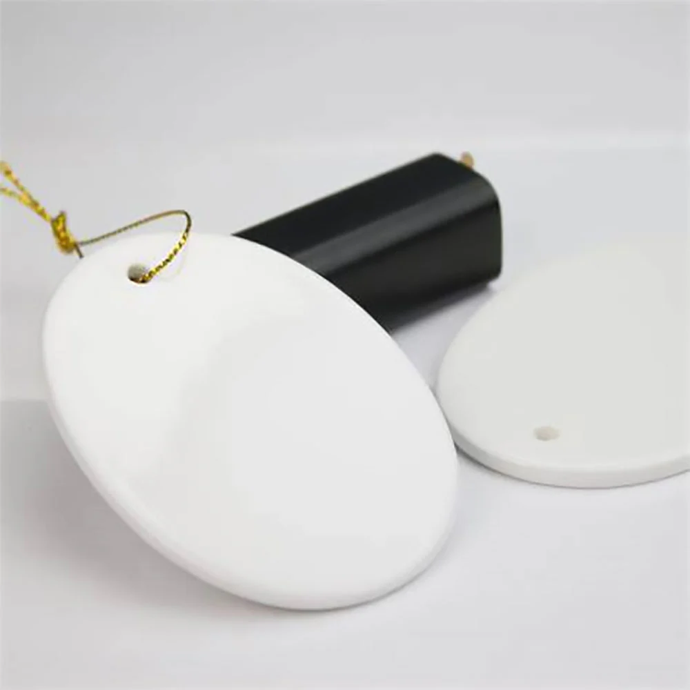 Ornament ceramica pentru brad personalizat - Oval [3]