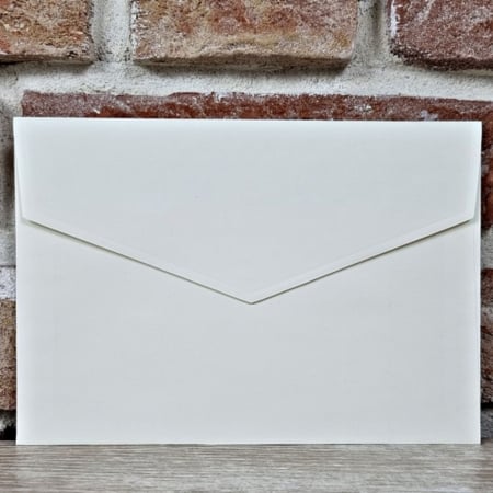 Nunta - Plic Invitatii Nunta sau Botez - Z9229 crem mat