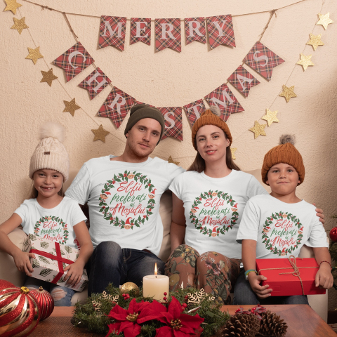 Tricouri Craciun - Set 4 Tricouri Personalizate si Body Craciun - Familie - Elfii preferati ai mosului