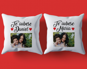 Set Perne Pentru Cuplu - Set 2 Perne Pentru Cuplu - Te Iubesc Cu Nume Si Poza  