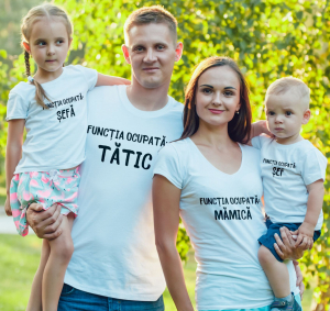 Tricouri Personalizate - Set 4 Tricouri Personalizate - Functiile In Familie