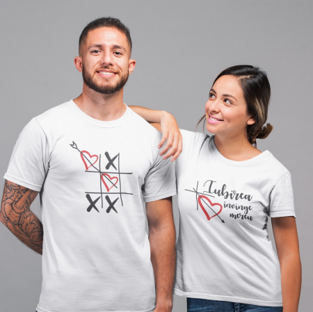 Cadouri de Valentine's Day - Set 2 Tricouri Cuplu Personalizate - Iubirea invinge mereu  