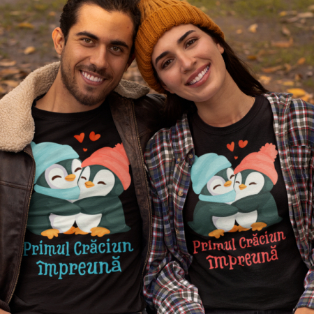 Tricouri Craciun - Set 2 Tricouri Cuplu Personalizate - Primul Craciun Impreuna pinguini  