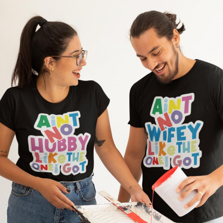 Set 2 Tricouri Personalizate Cuplu - Aint no Wifey/Hubby like the one I got   [1]