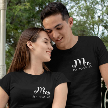 Tricouri Cuplu - Set 2 Tricouri Personalizate Cuplu - Mr and Mrs cu data nuntii  