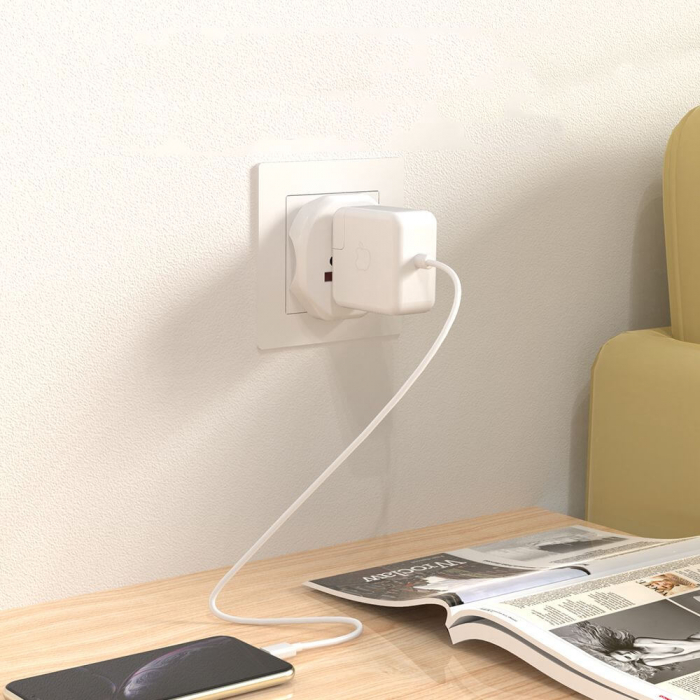 Adaptor Tech-Protect Eu / UK [5]