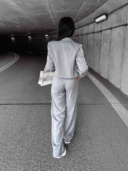 Compleu Smart Casual Gri cu Dungi Laterale – Sacou Crop și Pantaloni Largi pentru Toamna [8]
