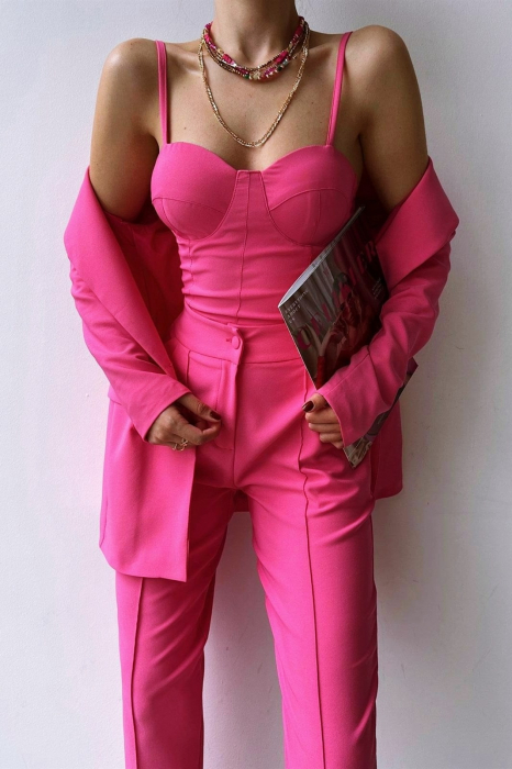 Costum Elegant din 3 Piese Roz, Mayra [3]