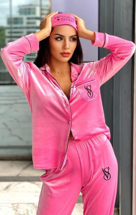 Pijamale din Catifea + Masca de Somn Roz [2]