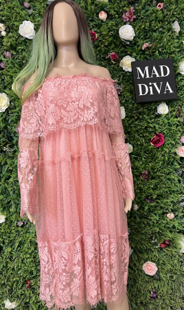 ROCHII - Rochie Roz din Dantela cu Maneca Lunga