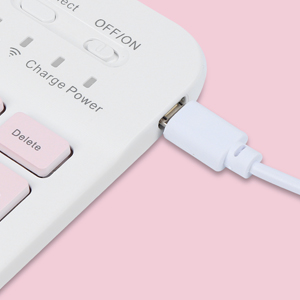 Tastatură și mouse wireless compacte si silentioase – Compatibilitate extinsă