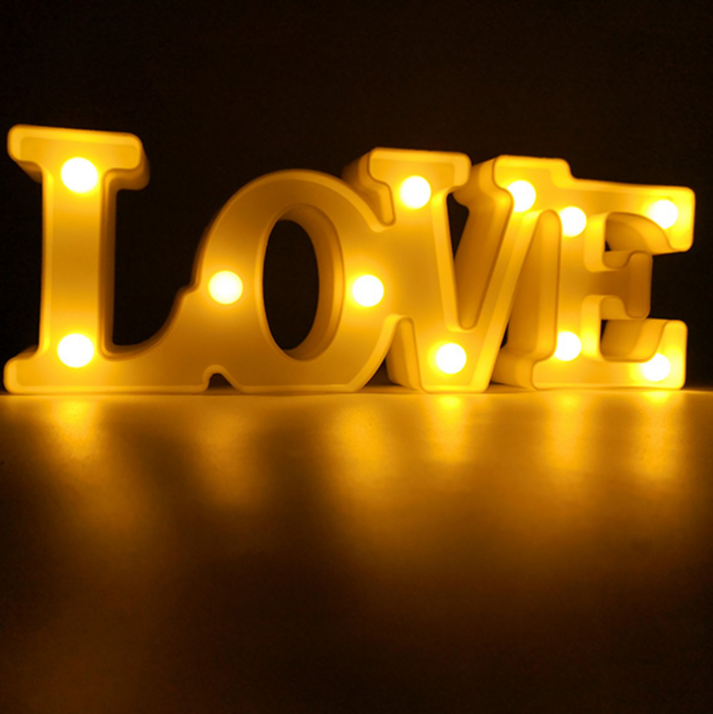 Veioza LED LOVE