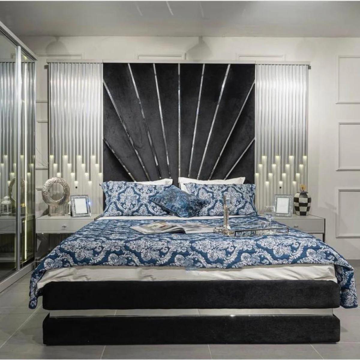 Bandă decorativă adezivă inox argintiu periat brushed silver [7]