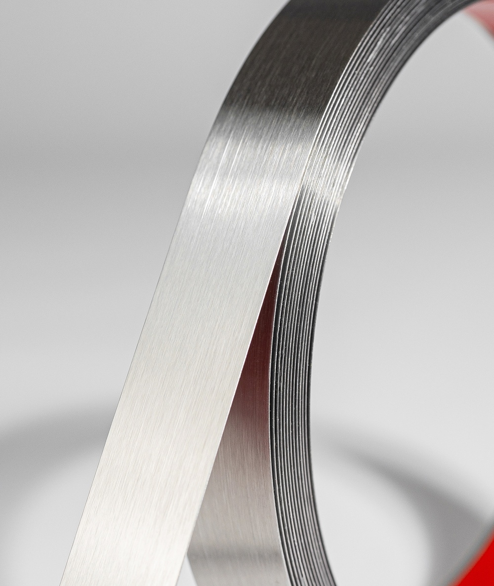 Bandă decorativă adezivă inox argintiu periat brushed silver [3]