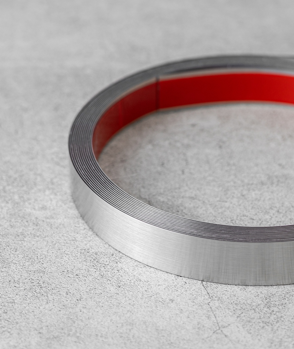 Bandă decorativă adezivă inox argintiu periat brushed silver [5]