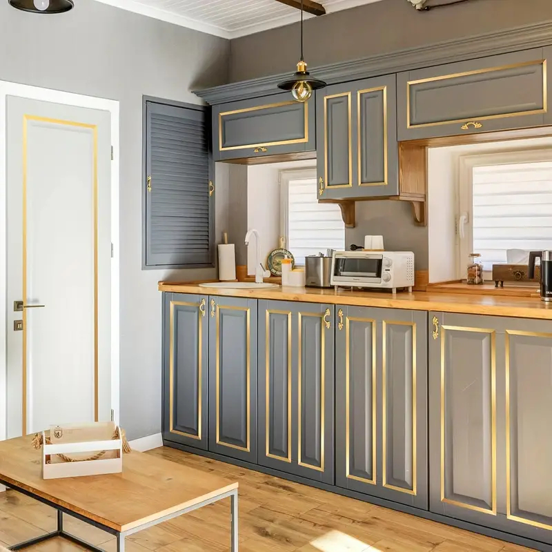 Bandă decorativă adezivă inox auriu mat periat [8]