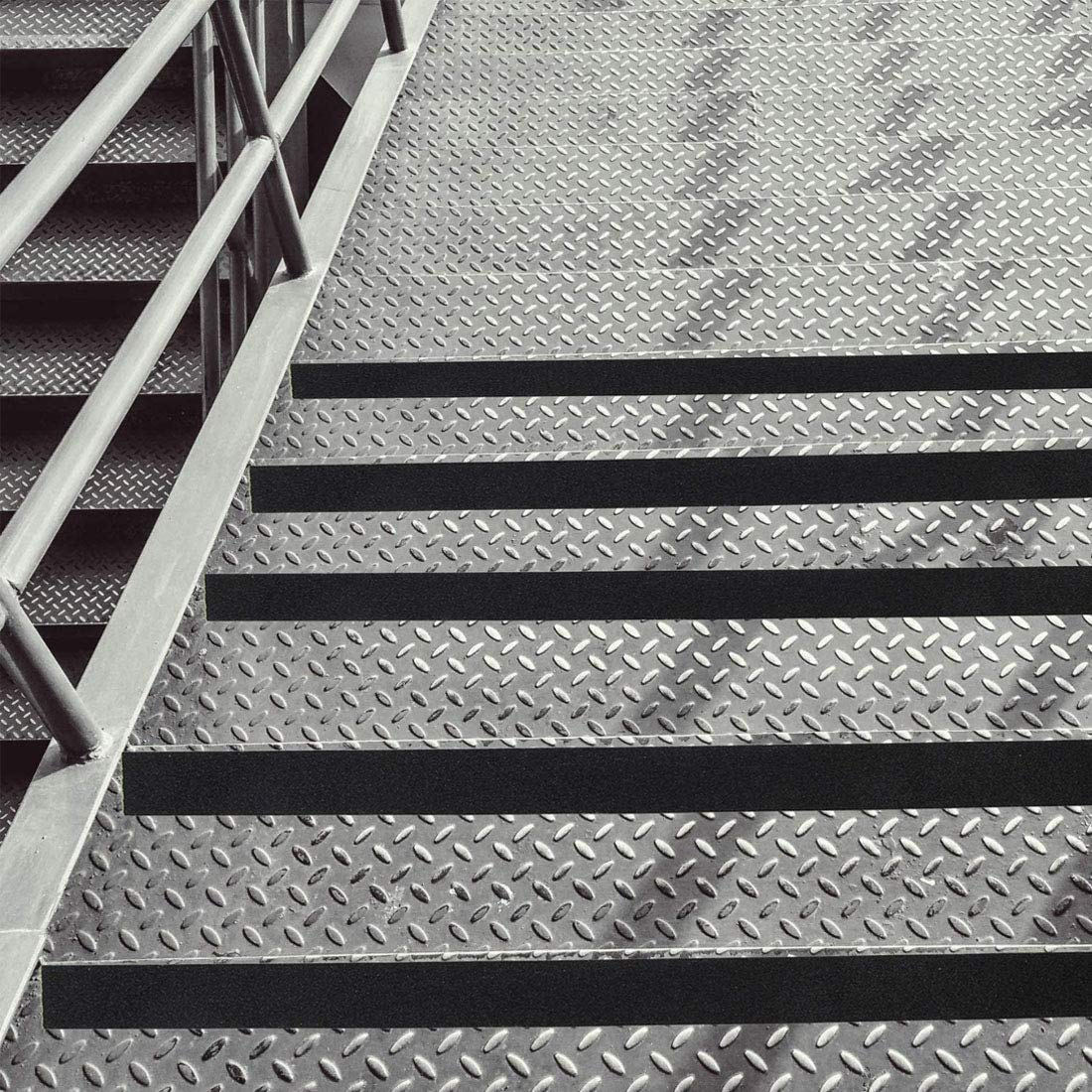 banda antiderapanta autoadeziva abraziva negru MaffStuff [18]