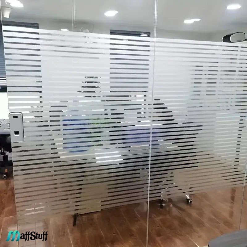 Folie Decorativa Pentru Geam, Dungi Mate Pentru Intimitate si Protectie Solara, Folie Decorativa Pentru Geam Folie autocolanta geam Folie Geam Folie autocolanta geam termopan Folie geam sa nu se vada din exterior Folie geam termopan sa nu se vada in casa Folie sablata Folie mata pentru geam Folie adeziva pentru geam [19]