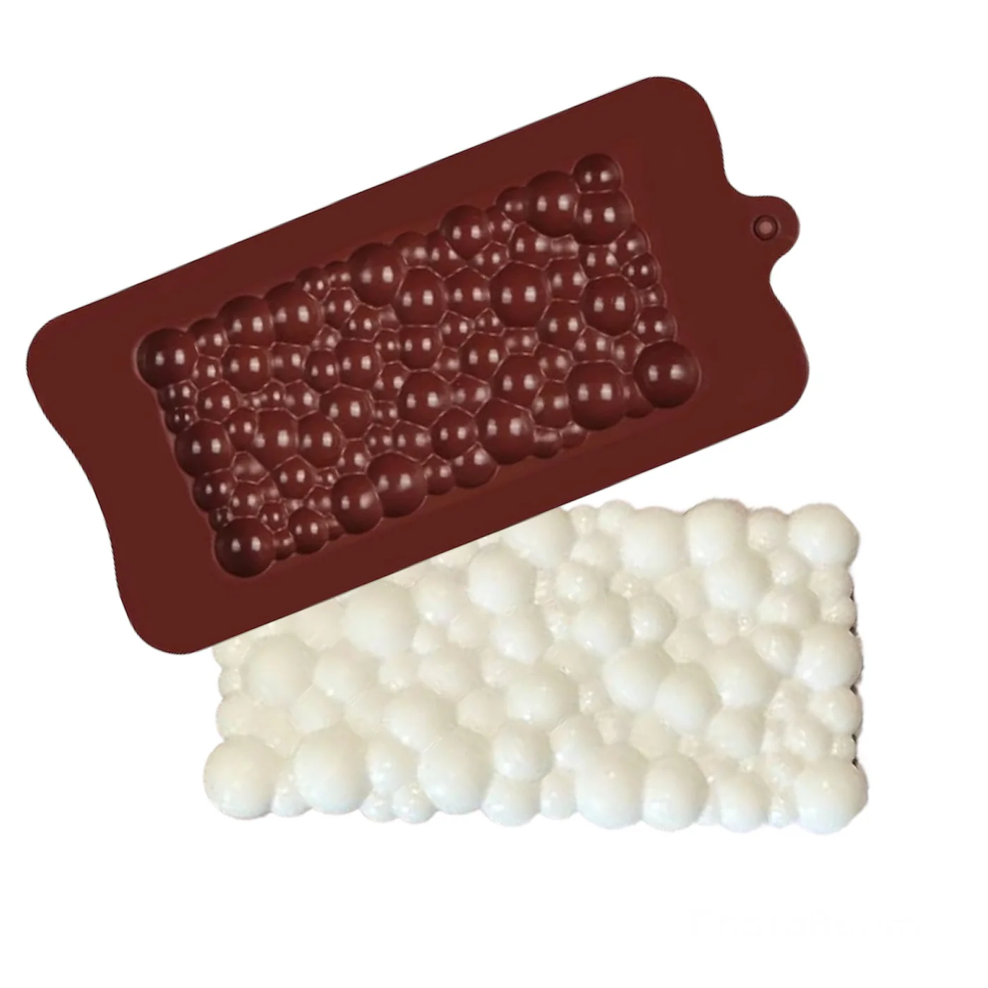 Creează deserturi fine cu forma din silicon alimentar pentru ciocolată Dubai cu umplutură de cataif. Dimensiuni 25x13 cm, material antiaderent și flexibil, ideală pentru praline, bomboane și ciocolată artizanală. Reutilizabilă, ușor de curățat și fără BPA. [7]