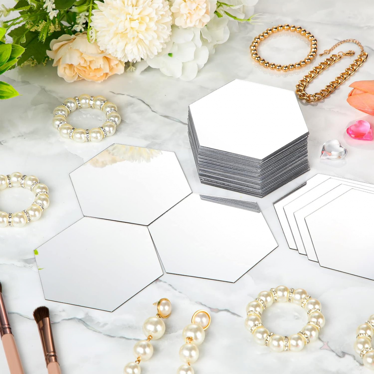 oglinzi decorative hexagonale oglinzi perete design modern oglinzi decorative perete oglinzi hexagonale perete oglinzi decorative dimensiuni 10.9x6.3x12.5 cm oglinzi perete living oglinzi perete dormitor oglinzi perete baie oglinzi perete hol oglinzi perete birou oglinzi decorative acrilice oglinzi autoadezive perete oglinzi design interior oglinzi moderne perete oglinzi decorative moderne [13]