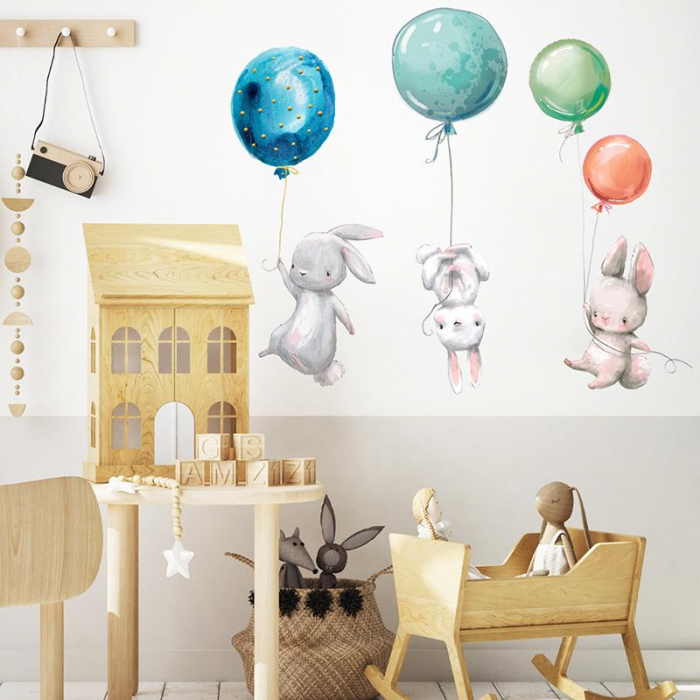 Sticker Decorativ Iepurasi cu Baloane Colorate cu Heliu [2]