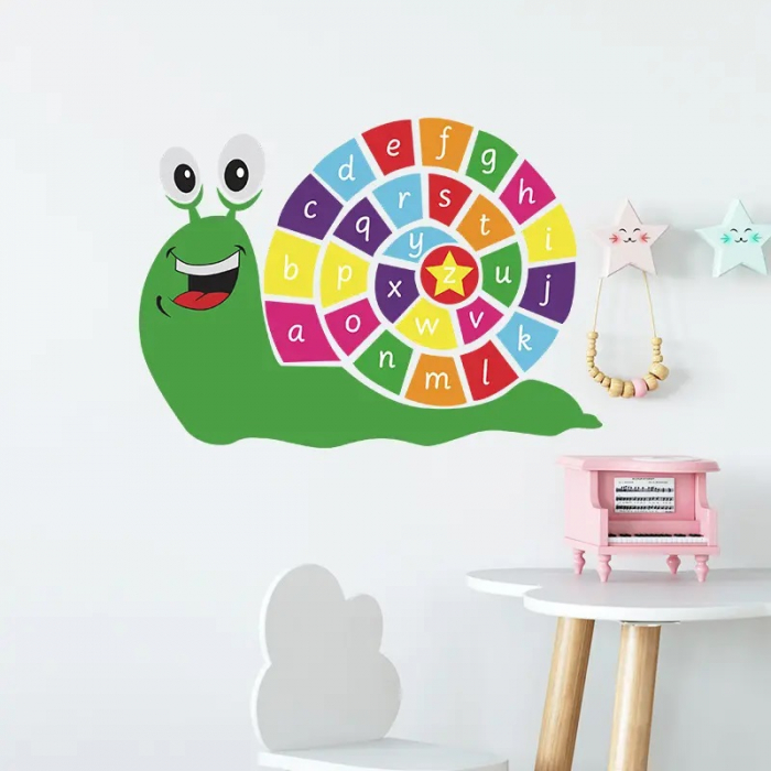 Sticker Decorativ Melc Vesel cu Abecedar pe Cochilie [3]