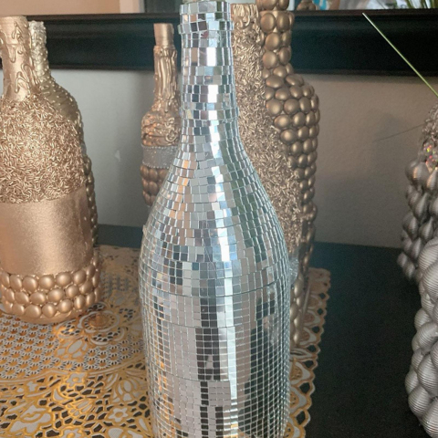 banda oglinda tip mozaic Banda adeziva oglinda  banda adeziva decorativa  benzi oglinzi banda adeziva tip oglinda Banda adeziva oglinda argintiu Banda decorativa argintie Banda adeziva decorativa cu oglinzi decorative [17]
