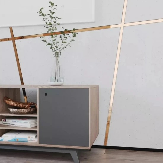 Bandă decorativă autoadezivă rose gold – 500 cm, din oțel inoxidabil cu adeziv 3M – finisaj lucios pentru mobilă, pereți și decorațiuni interioare. [19]