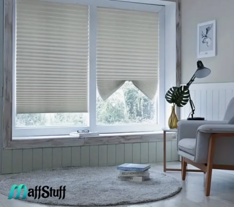 Jaluzea fereastră PVC Jaluzea textilă autoadezivă Prindere ușoară pentru jaluzea Jaluzele decorative pentru ferestre Întunecare ferestre PVC Îmbunătățire ambient interior Înfrumusețare fereastră PVC Împrospătare decor fereastră Decorațiuni pentru ferestre din PVC Jaluzele autoadezive de calitate Ambiente confortabil în locuință Design interior cu jaluzele [15]