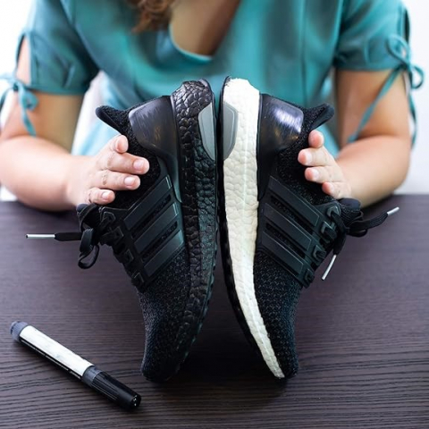 marker permanent negru pentru adidași marker corector negru pentru încălțăminte recondiționare talpă adidași curățare încălțăminte sport marker negru pentru pantofi vopsea neagră pentru adidași marker pentru recondiționarea încălțămintei întreținere pantofi sport acoperire zgârieturi pantofi [5]