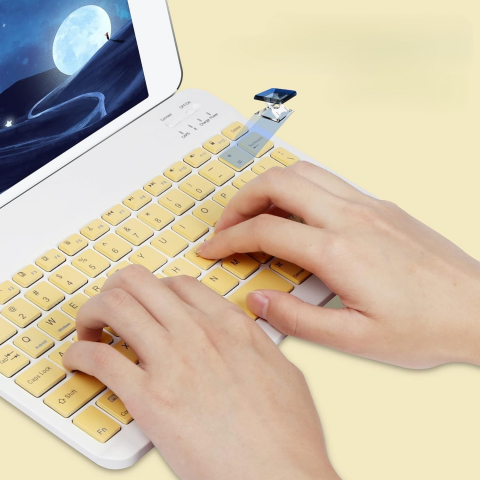 Set Tastatură și Mouse Wireless – Bluetooth, Silențios, Ultra-Subțire, Compatibil PC, Laptop, Android, iOS, Windows – Culoare Galben Crem [7]